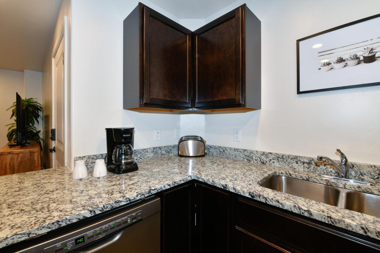 Moab Redcliff Condos Dean Re Exterior photo